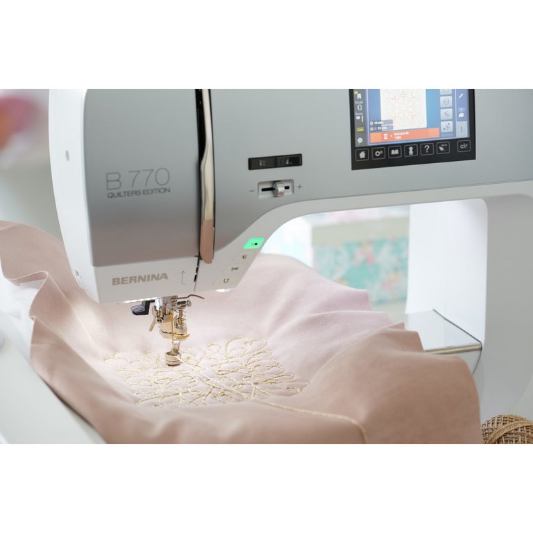 BERNINA 770QE Plus